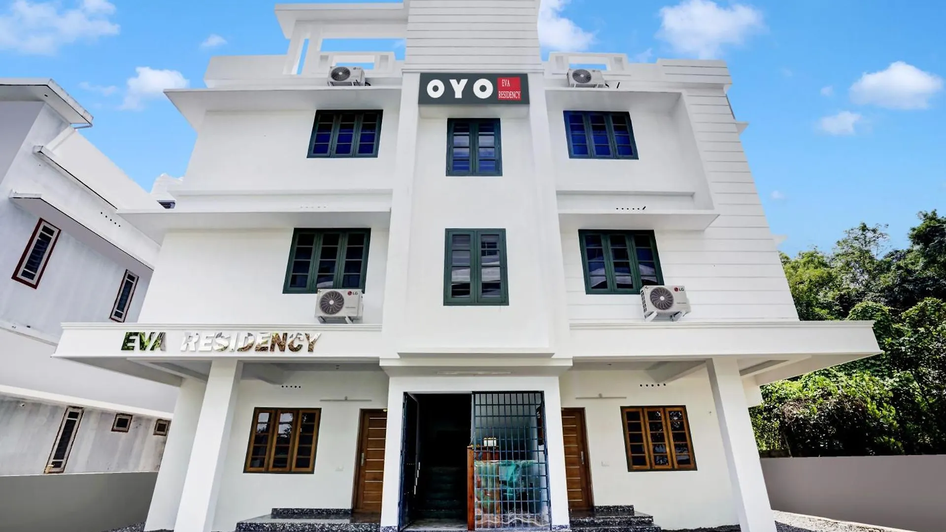 Hotel O Eva Residency Kochi